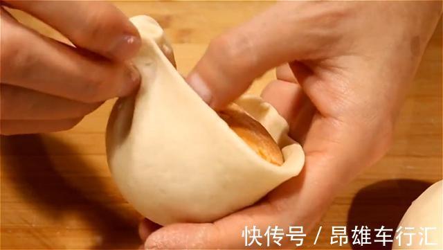 面粉|家里有红薯的试试这样做，上锅一蒸，蓬松暄软，比面包还好吃