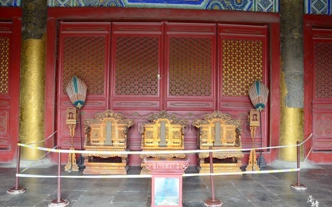 探访清东陵，这座陵墓埋葬了一位皇帝，四位皇后，四十八位嫔妃