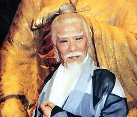 张三丰|张三丰会53套武功,达摩精通73绝技,此人却身兼数千门绝学于一身