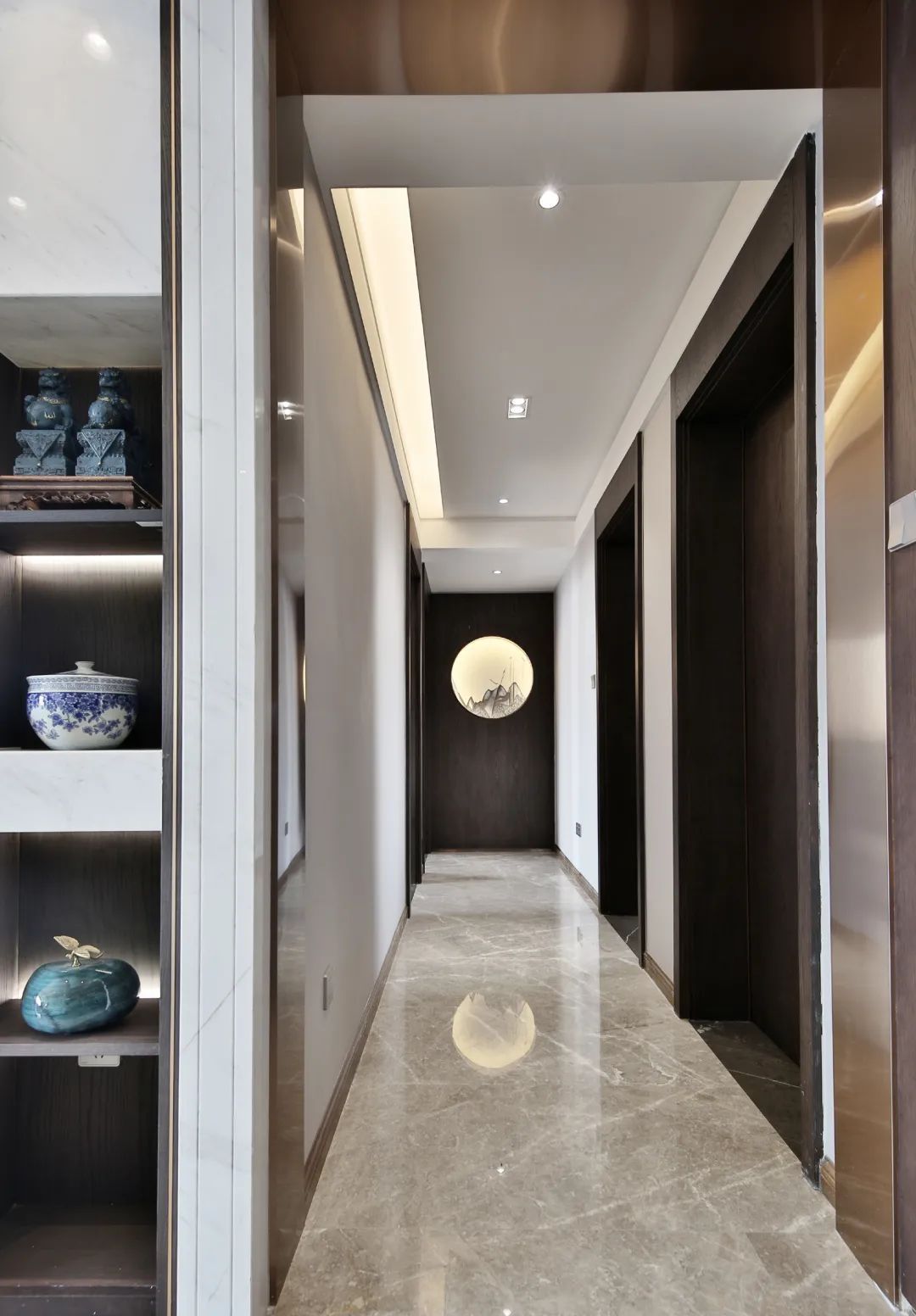 诗意|210㎡新中式,现代简雅舒适,中式端庄布置,营造禅意气质