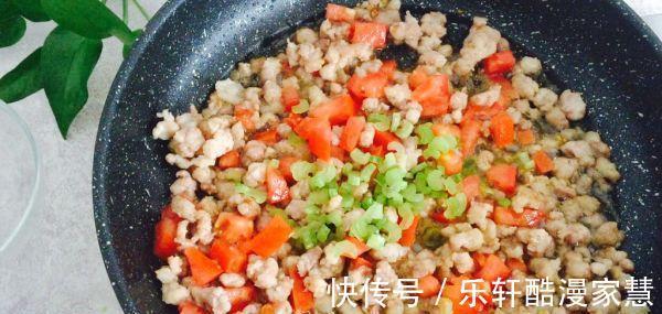 在家做口感绝佳的咖喱餐包，美日早餐必备，这个做法好吃极了！