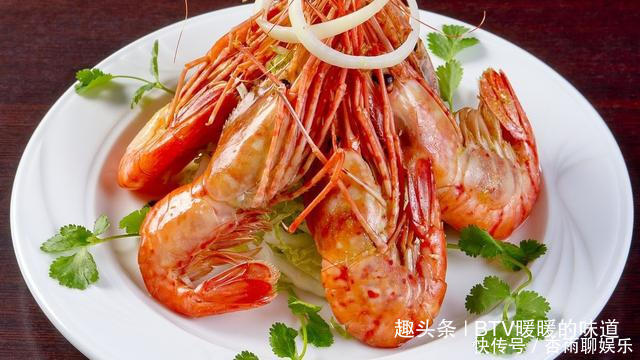 大虾|煮虾时,到底用热水还是冷水以前没注意,难怪虾肉不鲜还腥味重