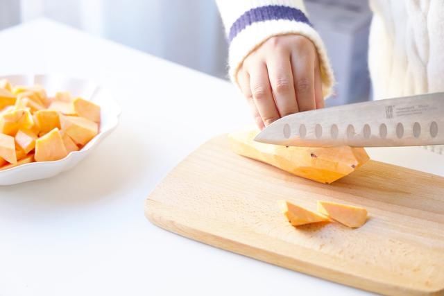 红薯新吃法,这做法真是头一次见,好吃解馋,孩子特别爱吃