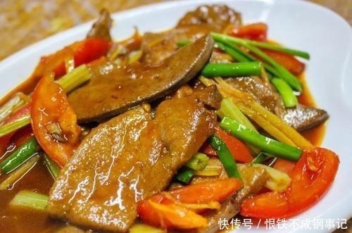 韭菜炒猪肝|猪身上这东西吃了对眼睛好,一头猪只有1个,常用电脑的人要多吃