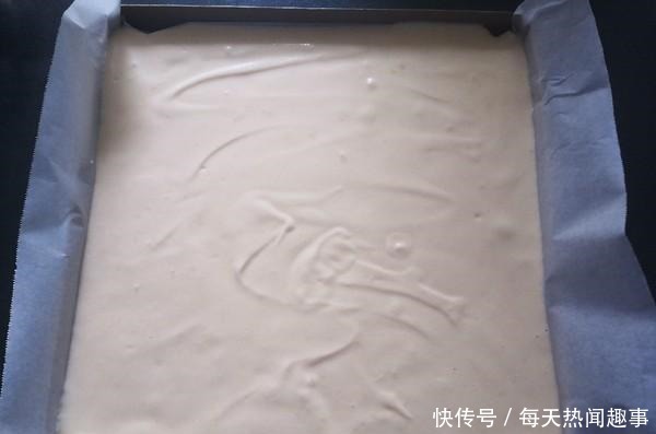 做蛋糕就要用烤箱教你一款无油小蛋糕,保证好吃到不想停