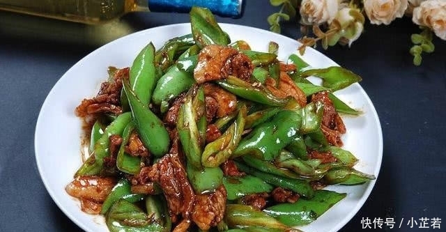 青椒炒肉是先放肉,还是先放青椒?之前做错了,怪不得又老又硬