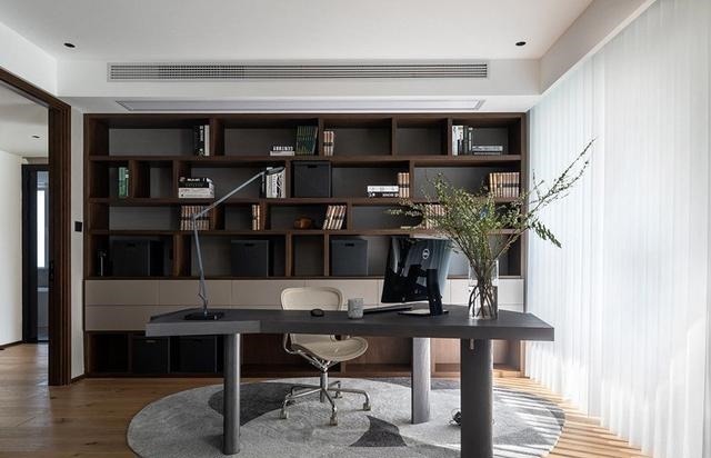 主卧室|独居女孩的精致生活,住176㎡平层,把日子过成众人羡慕的样子