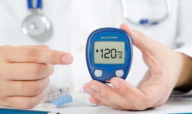 果汁|糖尿病的人，真正不能吃的不是肉，而是它，很多人看完表示很受用