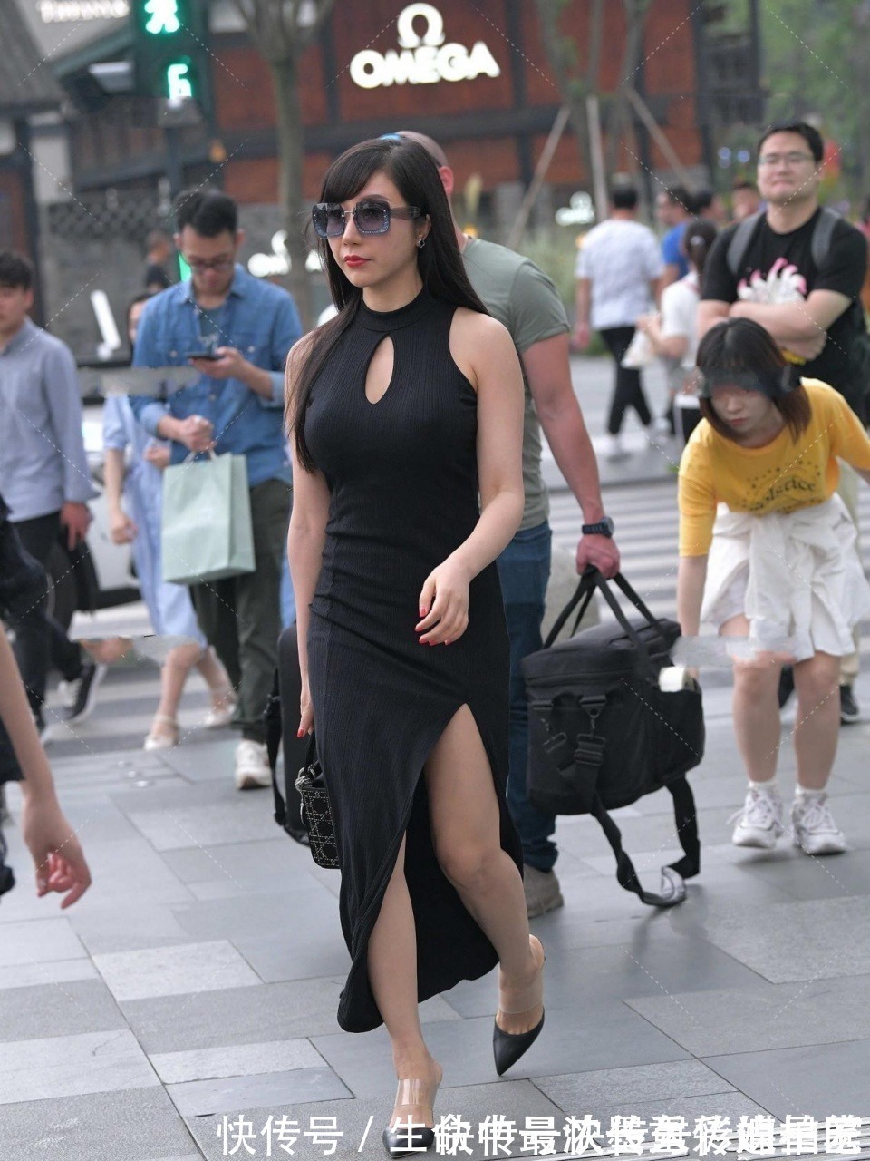 搭配 高压大气的少妇,走在大街上格外的迷人,一般人驾驭不了!