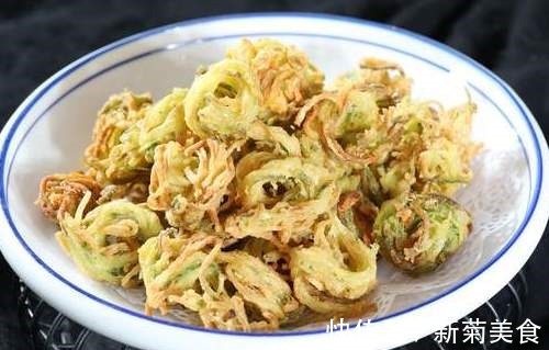 金黄|炸萝卜丸子，面粉淀粉都不用，多放这2样，金黄酥脆，凉了也不硬