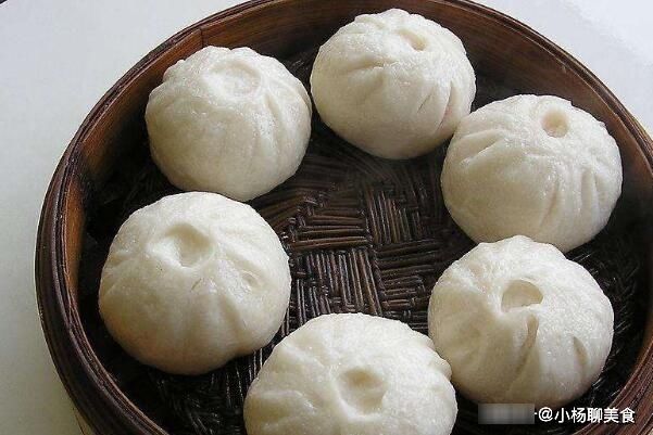  苔菜|?蒸包子用冷水还是开水？包子铺老板的秘诀，蒸出的包子香软喷香
