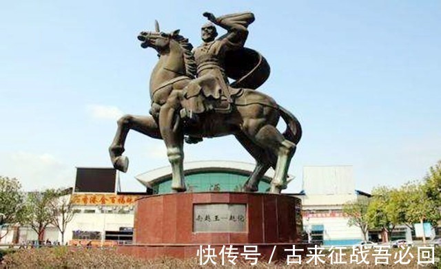 赵兴#广东建筑队挖到无底“黑洞”,考古专家哭着说:失落古国现身了