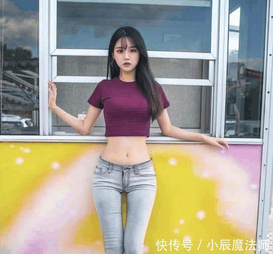 身材|性感可爱的小姐姐,平坦的小腹纤细的手臂,身材比例太完美