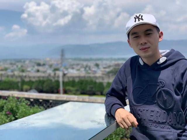 电信学院|热闻｜华为再招201万年薪“天才少年”，任正非：养得起