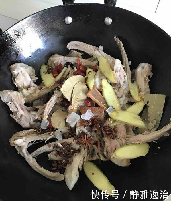 它比羊肉还养人，冬季要多吃，手脚不再冰凉，补血益气脸色好