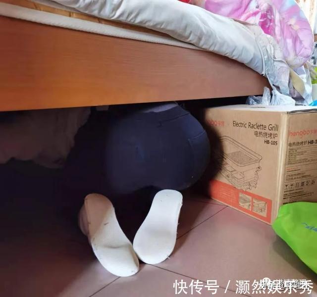 物品|60岁阿姨主动请整理师上门,三床下物品胜过杂物间