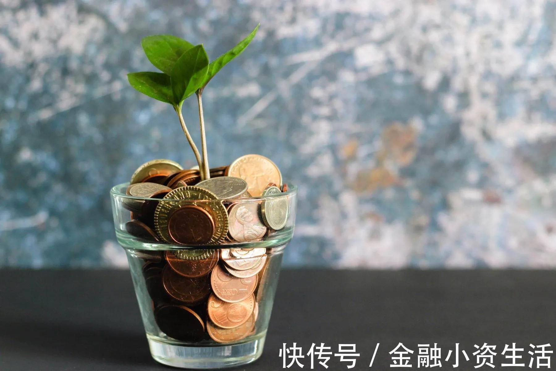 2021年，AI 把金融科技和银行业推向新高度