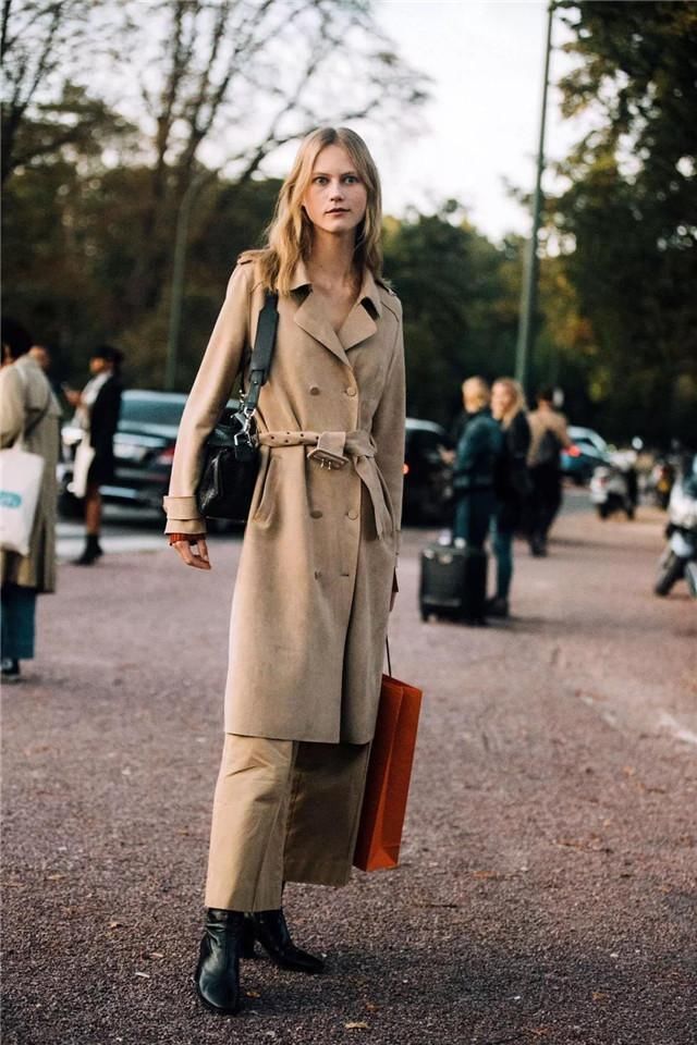 骑士靴|鞋子贵精不贵多,冬季必备的3双时髦鞋,舒适减龄显气质