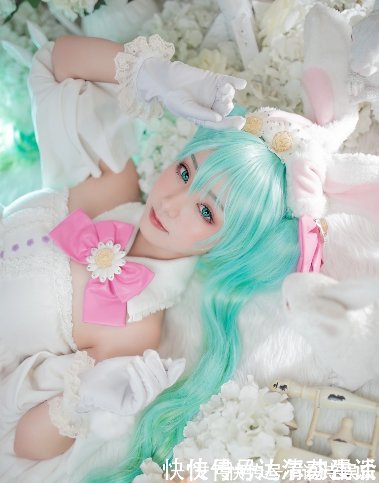 虚拟偶像|三组漂亮妹子COS的人气虚拟偶像“初音未来”还原度相当不错