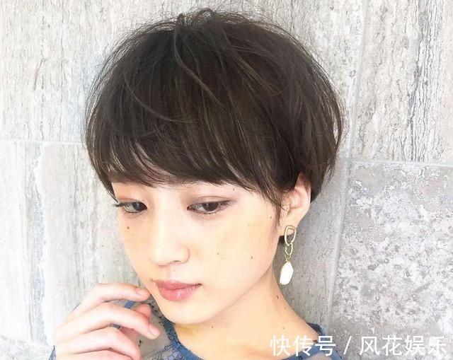 发色 35岁左右女人适合什么发型?三组时尚减龄的日系发型,简单显气质
