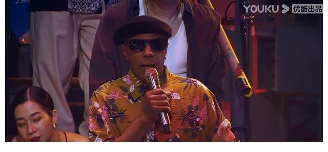 托尼|《街舞4》为何能邀请到Locking鼻祖托尼？不单单是GOGO兄弟的原因