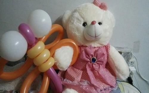 床头柜|床头有4样东西，有致癌风险，还会毁睡眠，若你家有，尽快处理