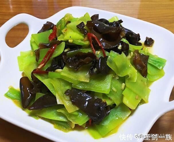 吃一次就不忘的13道家常菜,材料步骤简单,节假日待客不再怂