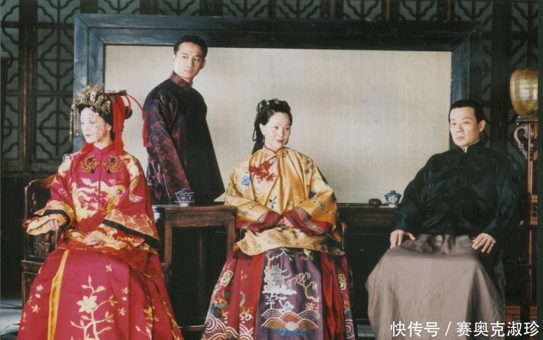 散財助夫 納妾求子卻失寵 大太太詮釋了民國愛情的十有九悲 看新聞 散財助夫 納妾求子卻失寵 大太太詮釋了民國愛情的十有九悲 看新聞