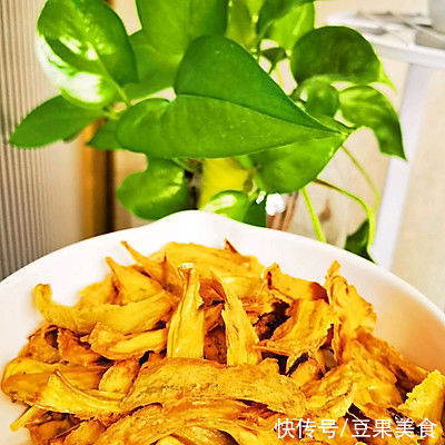 玉米淀粉|不可错过的下酒菜烤杏鲍菇干，过瘾