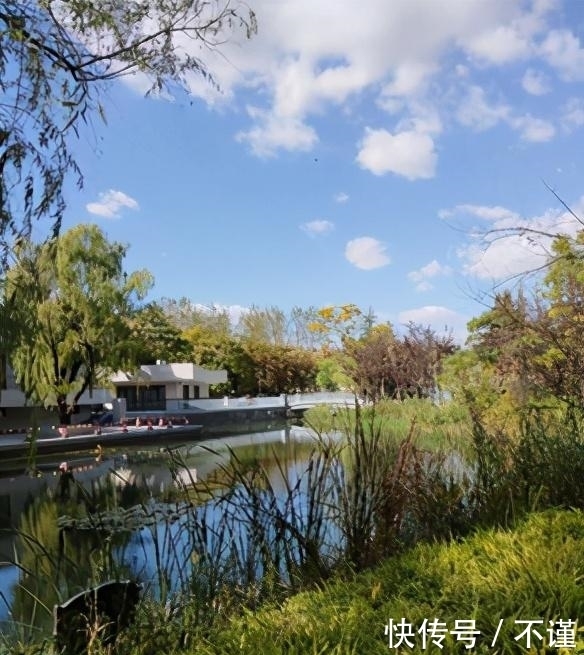 R2|「集微拆评」坚果R2评测：旗舰配置加独有功能，手机更好用了