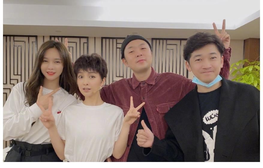 發(fā)聲|快樂家族被點名，徐律師卻為何炅發(fā)聲：他是最溫暖的人