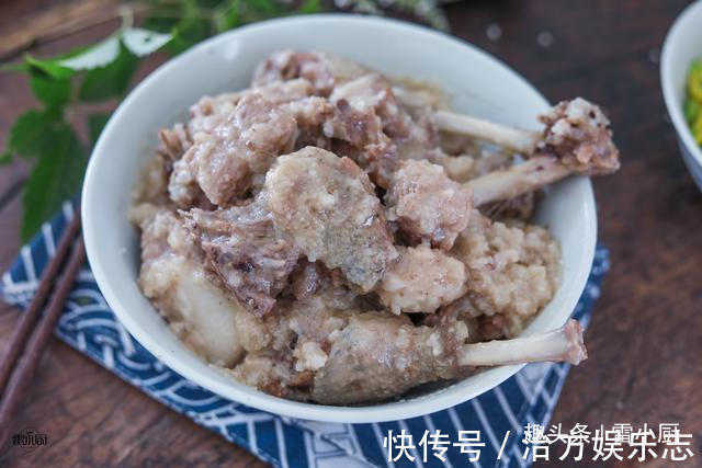 小厨|三伏天流汗多，常吃这种肉，滋补解暑，比猪肉便宜，比羊肉好吃