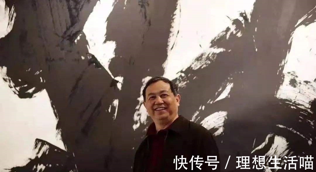 书法爱好者$有人称曾翔为当代书法泰斗,网友:把他排第一,刘晓庆往哪里搁?