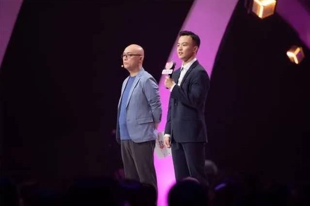 废品|收破烂小伙上非诚勿扰,24盏灯全灭还遭羞辱,孟非说说收啥废品