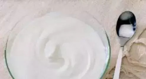 还在傻傻的用酵母发面？用它仅十分钟，就能蒸出又白又好吃的馒头