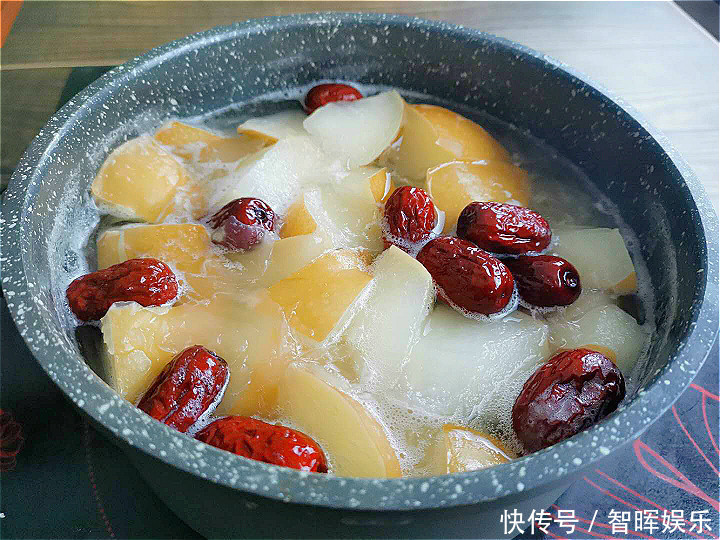 适合秋天的一种水果!比葡萄桔子养人,4块钱1斤,不懂吃可惜了