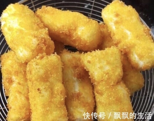 2根红薯,一碗面粉,做孩子爱吃的零食,外脆里香,比煎油条简单