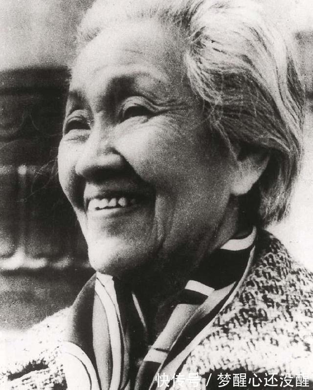 林巧稚:出生就被丢弃,一生无婚无孕,五万人