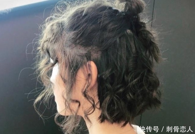 羊毛卷|同样是烫“羊毛卷”,为何你烫就很显老?原因基本离不开这两点