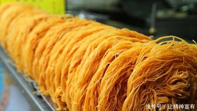 吃金丝饼不用买,1碗面粉做一盘,黄金酥脆,全家都爱吃!