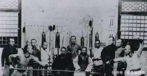 担任|此人受聘黄埔军校，担任武术教官，仅一年却无人敢与之争锋