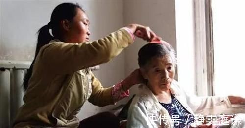 老两口|为何很多独生子女结婚后,过得比多子女家庭幸福过来人道出实情