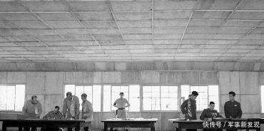 运输线|1951年美国空军轰炸志愿军运输线,己损近16万人,得不偿失