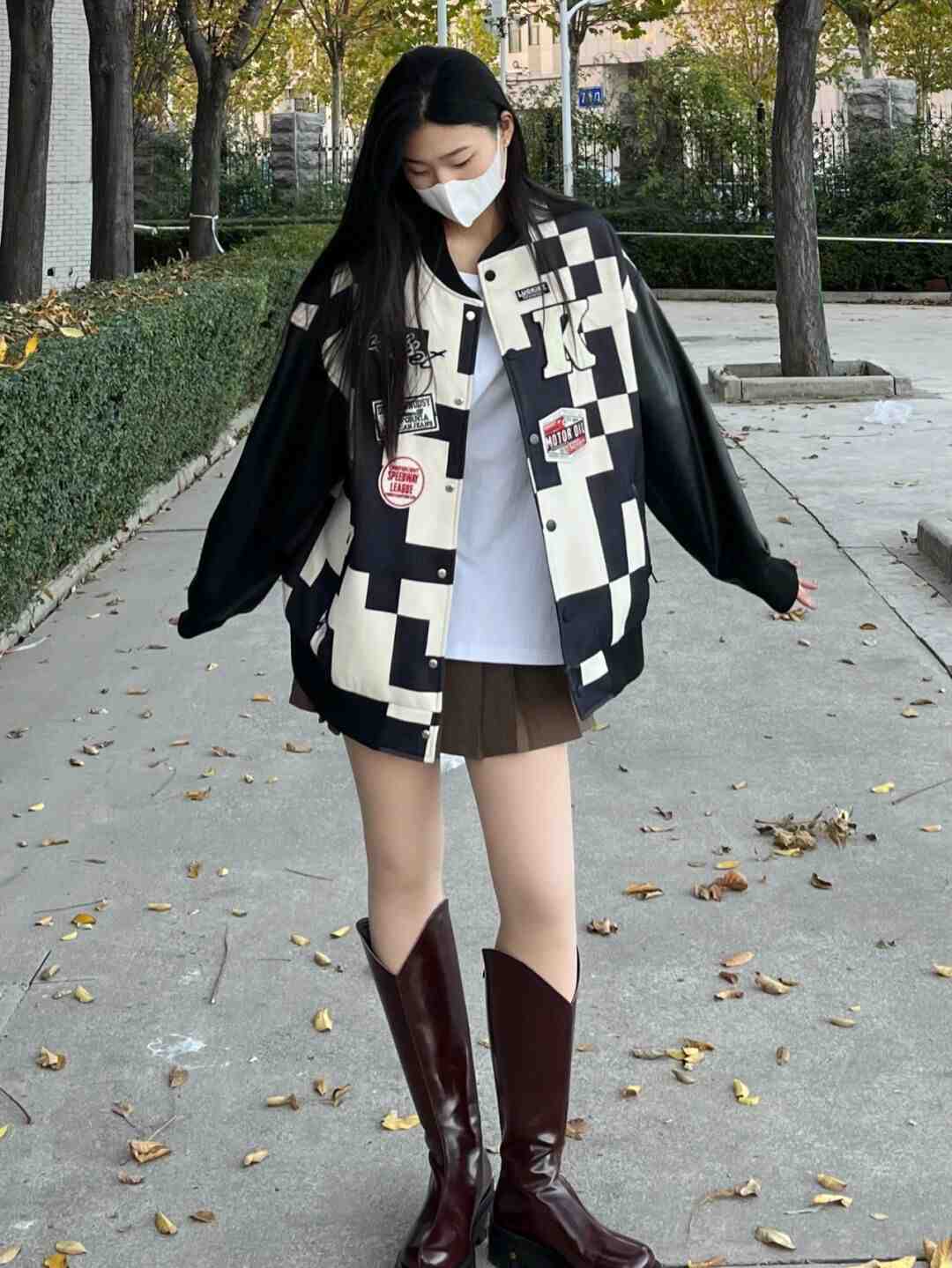 深色系 想要长靴上脚不沉闷!一定别错过这“两种”,增高显瘦又透气