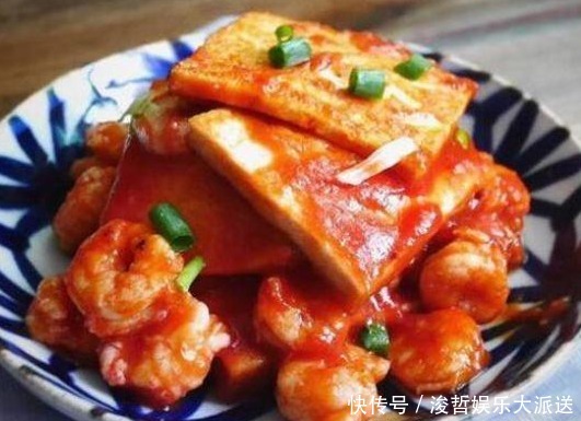 五花肉|百吃不腻的家常菜,饭桌上面必备的美食,学会了自己在家就能做