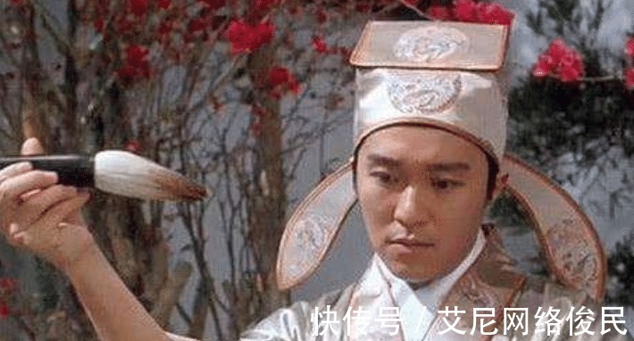 下联|才女招亲上联:野花不种年年有,秀才答出下联,才女听后十分害羞