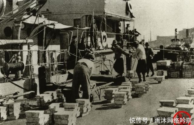 清末|清末老照片：还原百姓的日常生活，都是为养家糊口奔忙