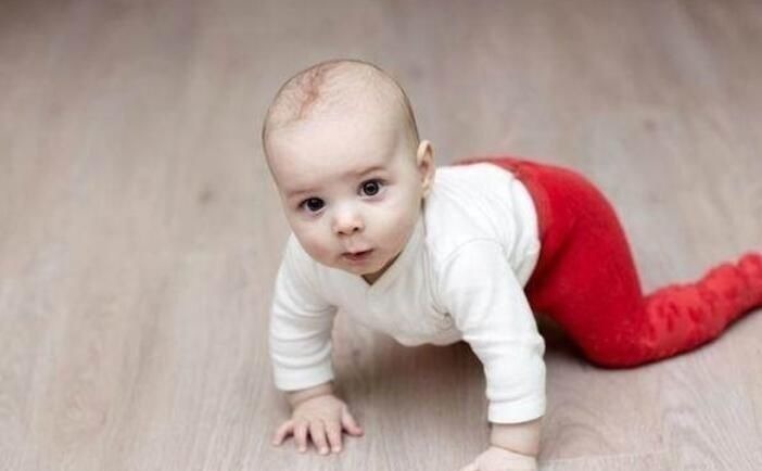 身高|一年长高25厘米!这个阶段是娃身高“猛涨期”,爸妈抓紧别错过