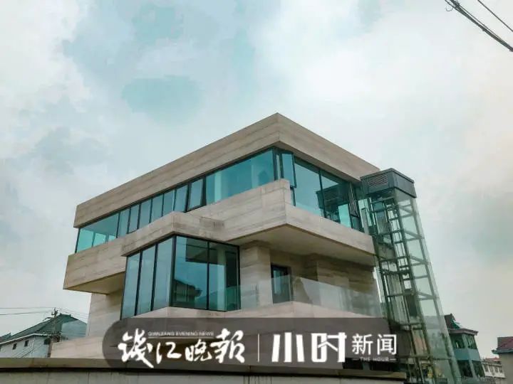 热搜|一农居房冲上热搜:太超前了,这是艺术馆?