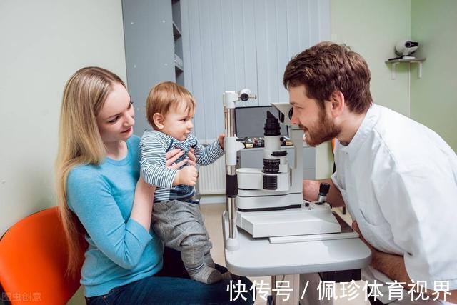 母乳|一岁前是孩子飞速成长期,四件事是拔苗助长,家长别急着让娃做